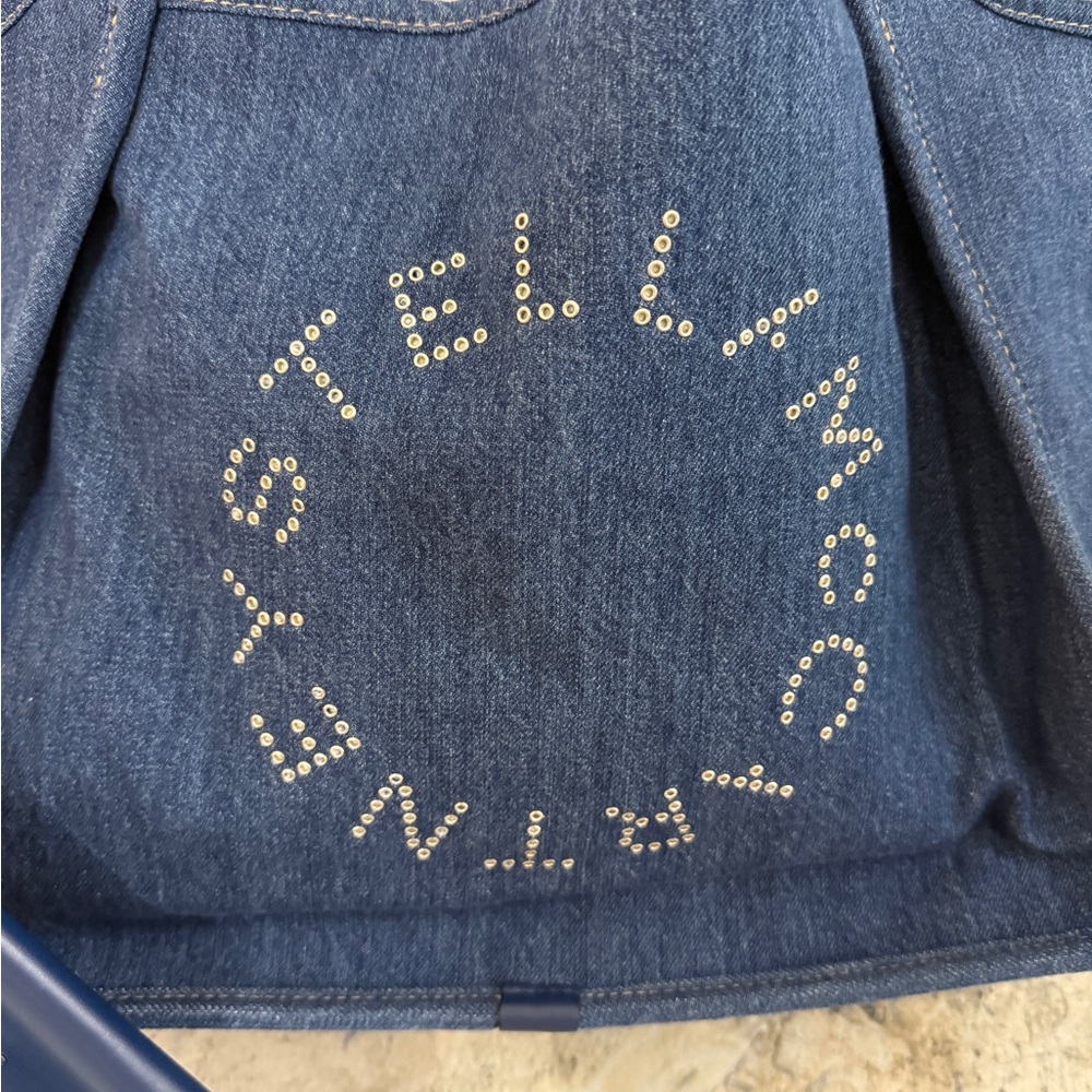 ๐ Authentic Stella McCartney Indigo Denim ๐ Tote with Pouch - Picture 2 of 6
